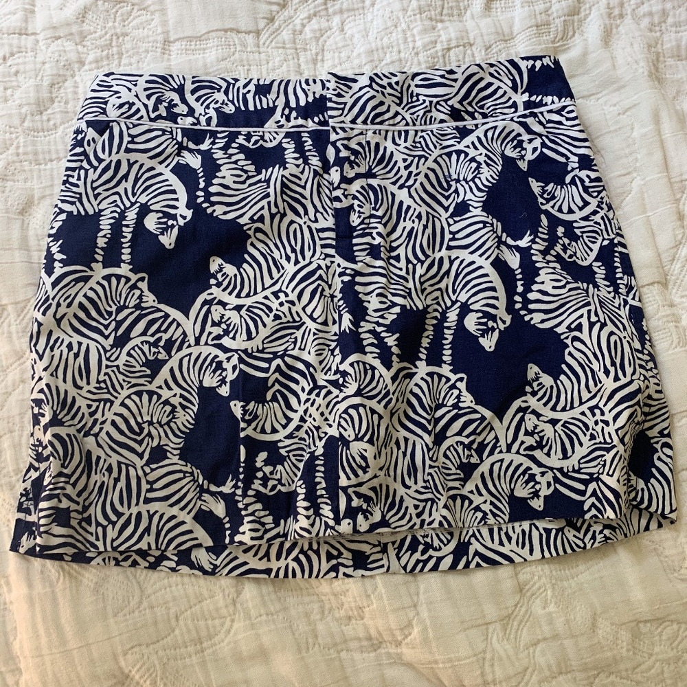 Lilly Pulitzer Navy and White Skort